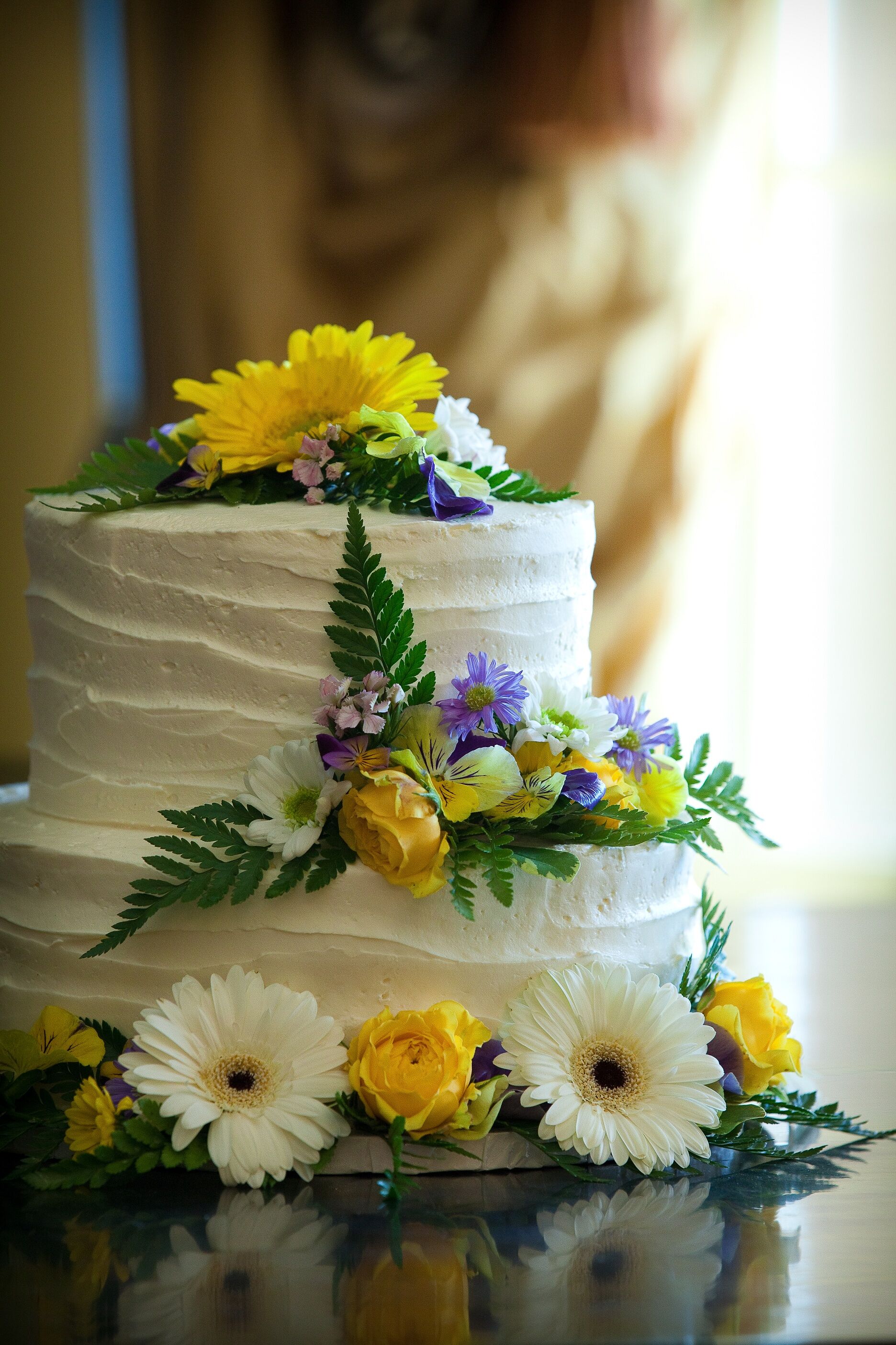 The Bake More: Gold Engagement Cake with Peonies – Edible Gold Paint,  Gunging and Easy Ruffled Cake Drum